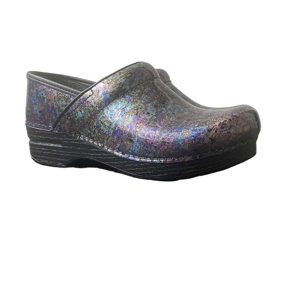 Dansko New Women's Professional Clogs Metallic Ink Patent size 38